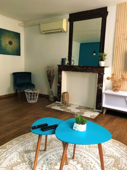 בורז'ה Appartement 2Pieces Centre Ville Historique מראה חיצוני תמונה